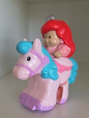 Little People Ariel Klip Klop Pink Horse Disney Princess Little Mermaid